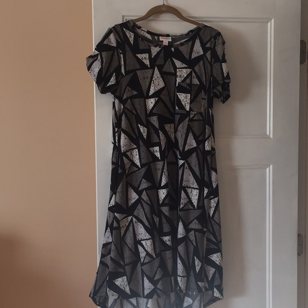 LuLaRoe Carly